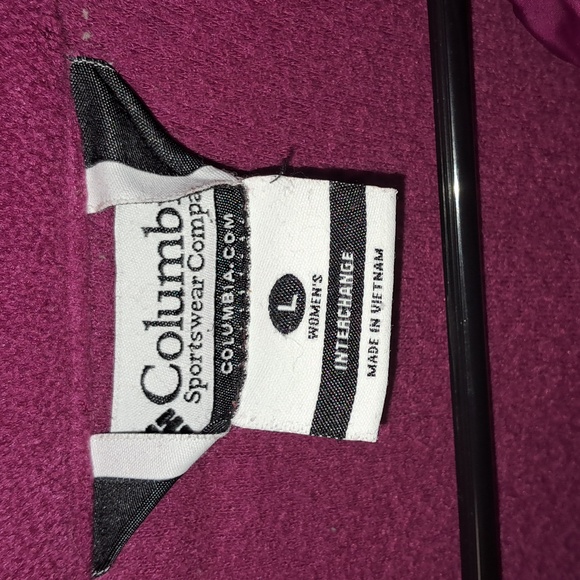 Columbia Omni-Tech 3-N-1 Woman's Large Full Zip Hooded Jacket. Purple - Picture 11 of 16